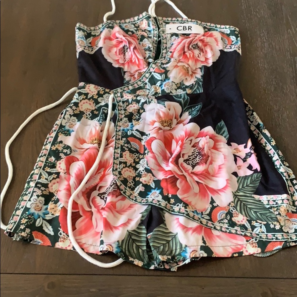 Very cute flower dress